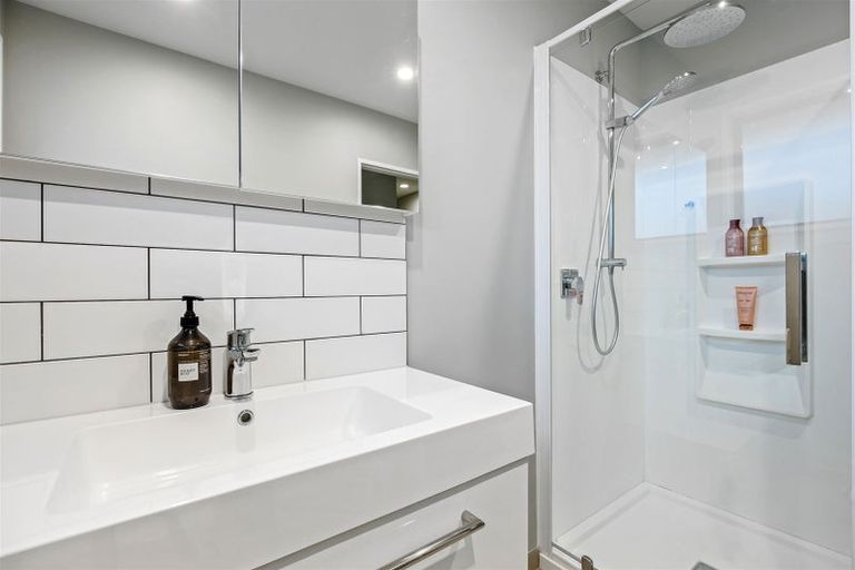 Photo of property in 5 Bulman Place, Casebrook, Christchurch, 8051