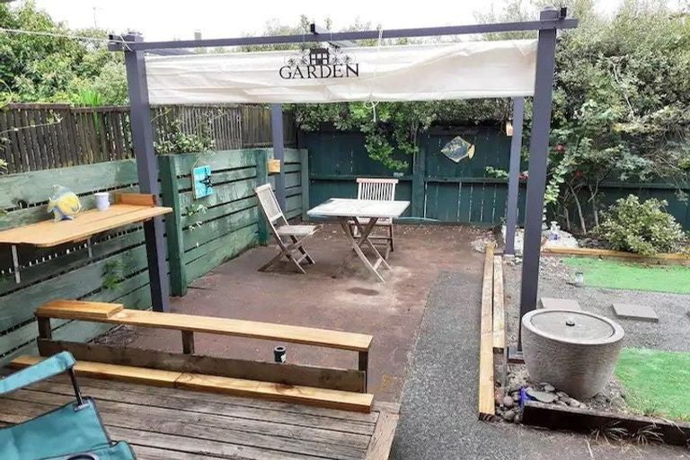 Photo of property in 4/274 Hibiscus Coast Highway, Orewa, 0931