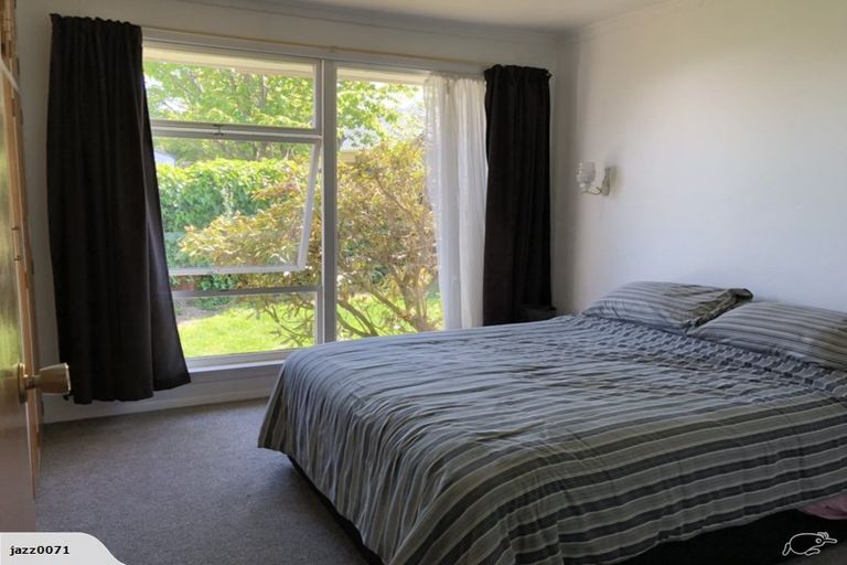 Photo of property in 4 Kilsythe Place, Bishopdale, Christchurch, 8053