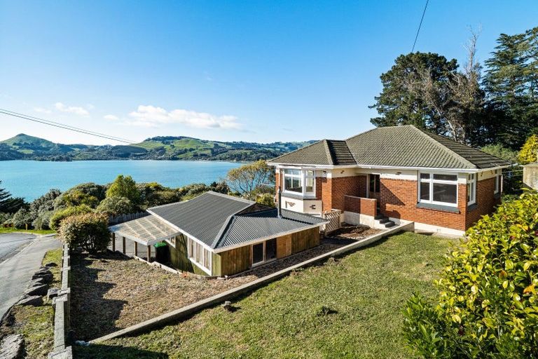 Photo of property in 42 District Road, Roseneath, Port Chalmers, 9023