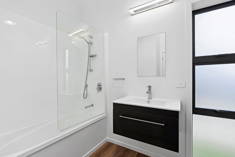 Photo of property in 9b Orient Street, Cromwell, 9310