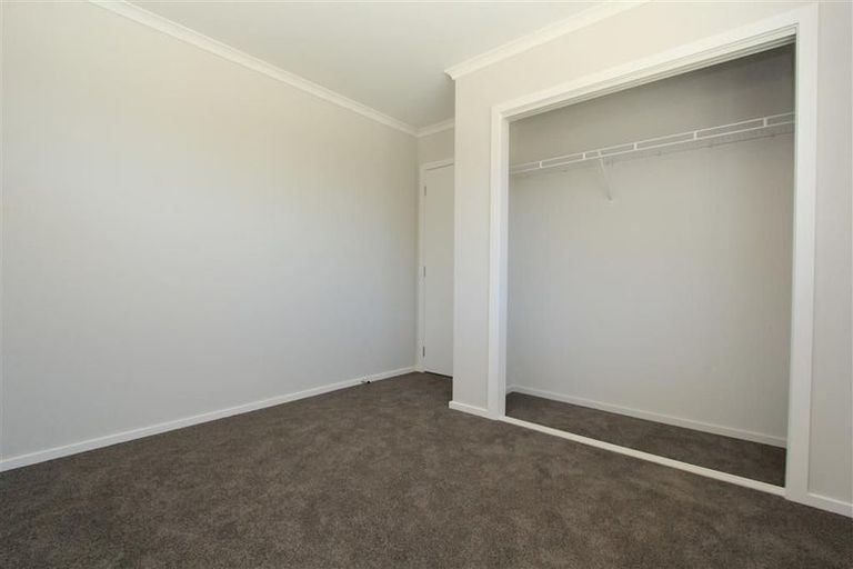 Photo of property in 2/11 Dover Road, Saint Andrews, Hamilton, 3200