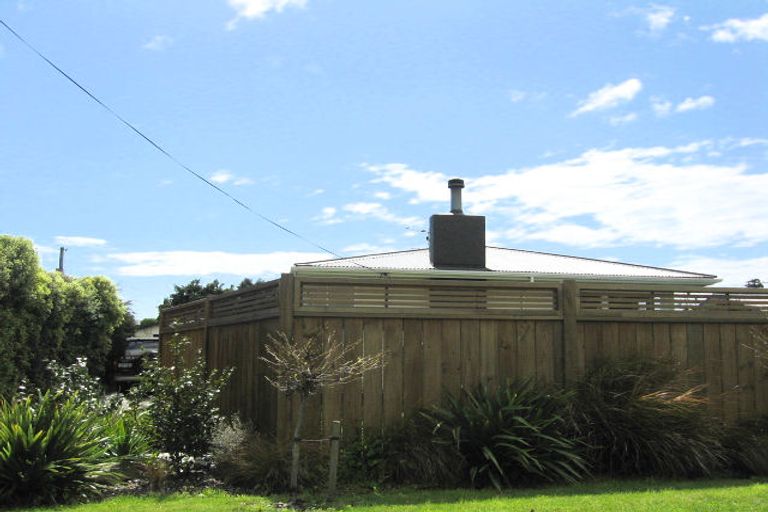 Photo of property in 121 Songer Street, Stoke, Nelson, 7011