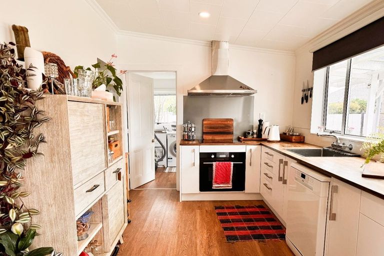 Photo of property in 2/117 Foremans Road, Islington, Christchurch, 8042