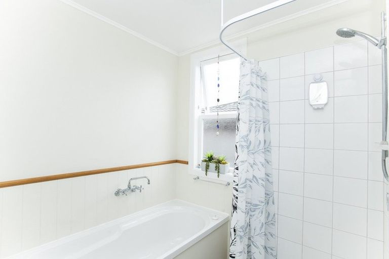 Photo of property in 39 Perry Street, Mangapapa, Gisborne, 4010