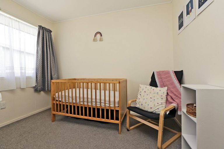Photo of property in 19 Gilmour Place, Taradale, Napier, 4112