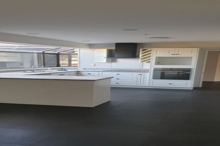 Photo of property in 12 Thoresby Mews, Avonhead, Christchurch, 8042