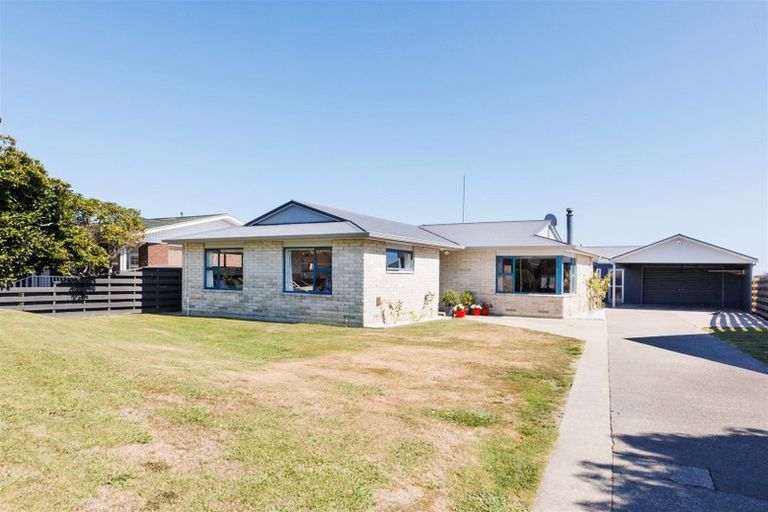Photo of property in 125 Benmore Avenue, Cloverlea, Palmerston North, 4412