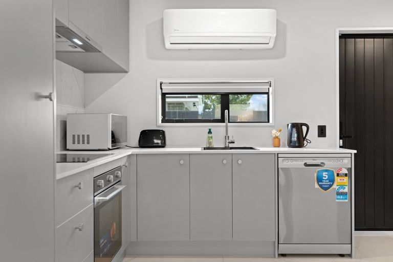 Photo of property in 7/452 Gloucester Street, Linwood, Christchurch, 8011