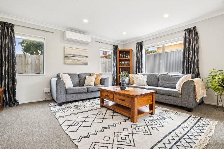 Photo of property in 73 Wellington Street, Pukekohe, 2120