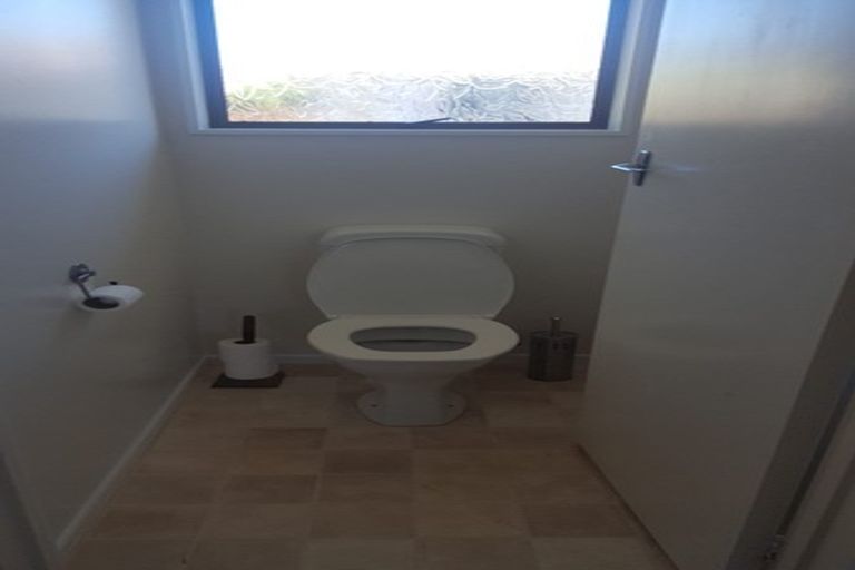 Photo of property in 8 Bobstay Lane, Whitby, Porirua, 5024