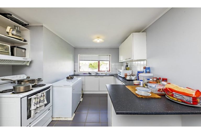 Photo of property in 1/21 Solveig Place, Randwick Park, Auckland, 2105