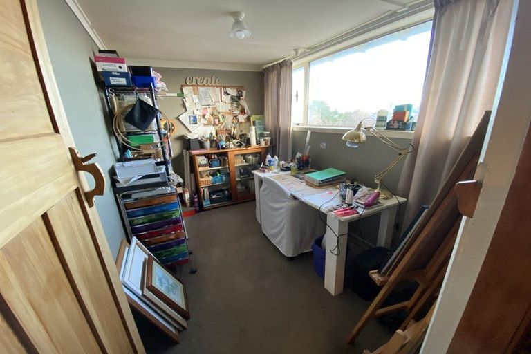 Photo of property in 7 Bryant Street, Takaro, Palmerston North, 4412