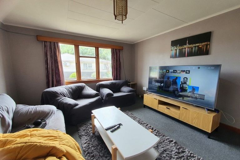 Photo of property in 23 Fraser Street, Waikiwi, Invercargill, 9810