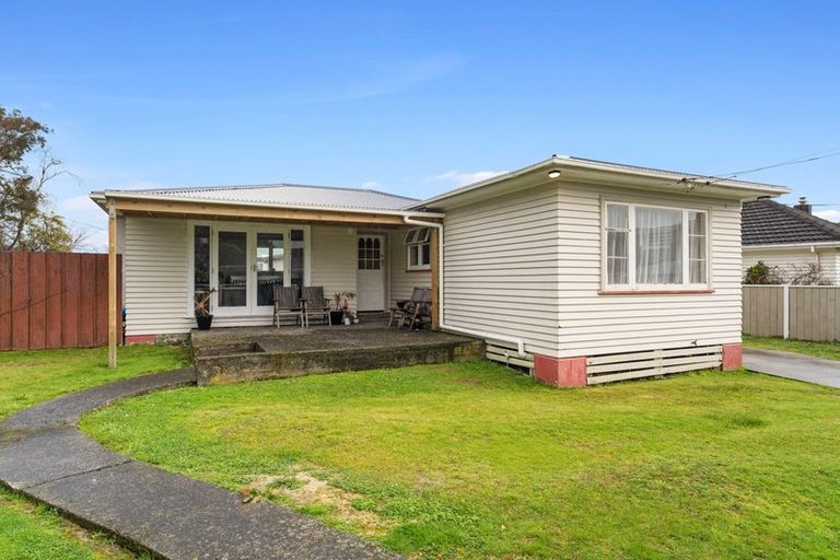 Photo of property in 1 Edmonds Street, Wainuiomata, Lower Hutt, 5014