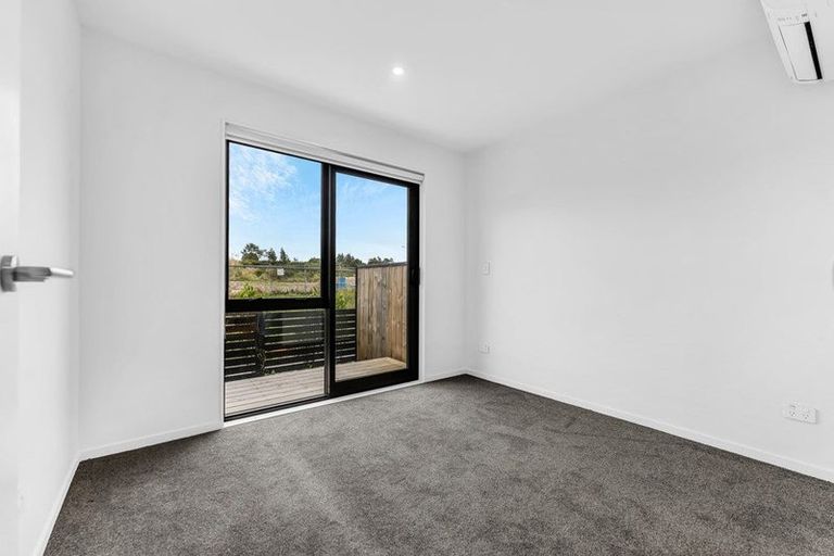 Photo of property in 5 Rakau Road, Hobsonville, Auckland, 0618