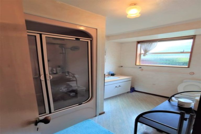 Photo of property in 4 Wittys Road, Avonhead, Christchurch, 8042