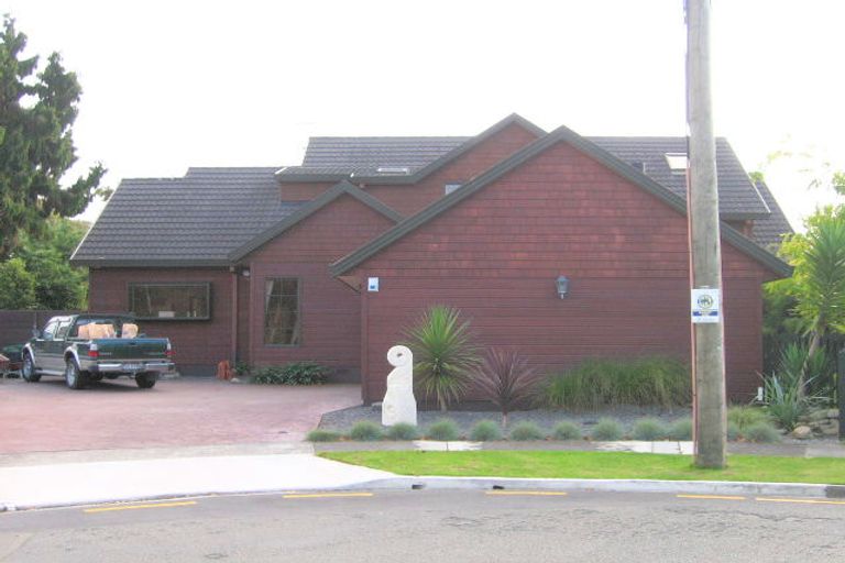 Photo of property in 6 Harley Grove, Boulcott, Lower Hutt, 5010