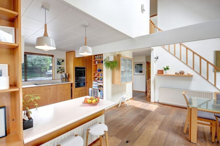 Photo of property in 11 Strathmore Crescent, Roslyn, Dunedin, 9010