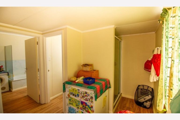 Photo of property in 43 Pitt Street, Raetihi, 4632