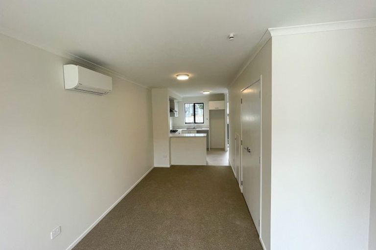 Photo of property in 63 Manarini Road, Westgate, Auckland, 0614