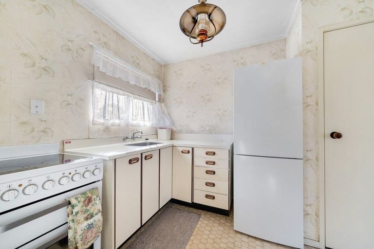 Photo of property in 2/64 Weymouth Road, Manurewa, Auckland, 2102