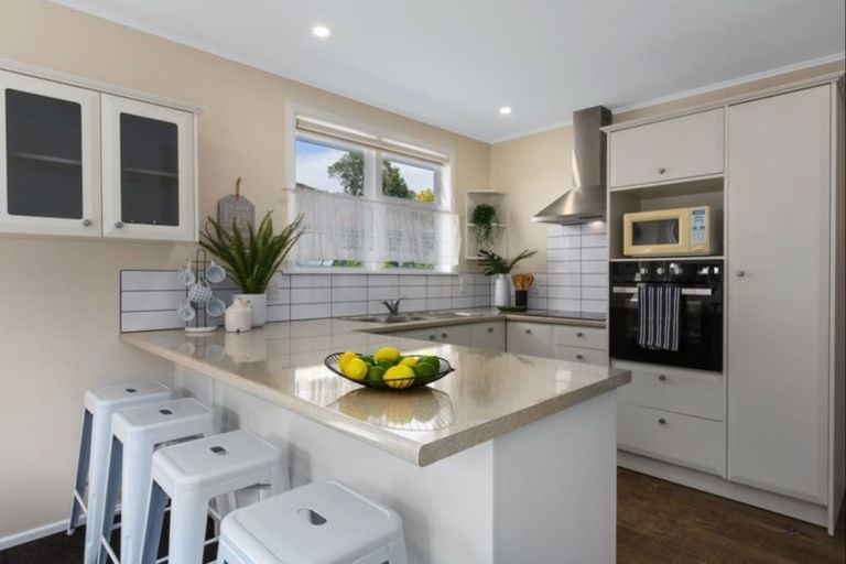 Photo of property in 89 Rangituhi Crescent, Takapuwahia, Porirua, 5022