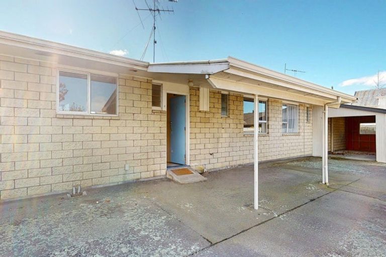 Photo of property in 33 Cameron Street, Ashburton, 7700