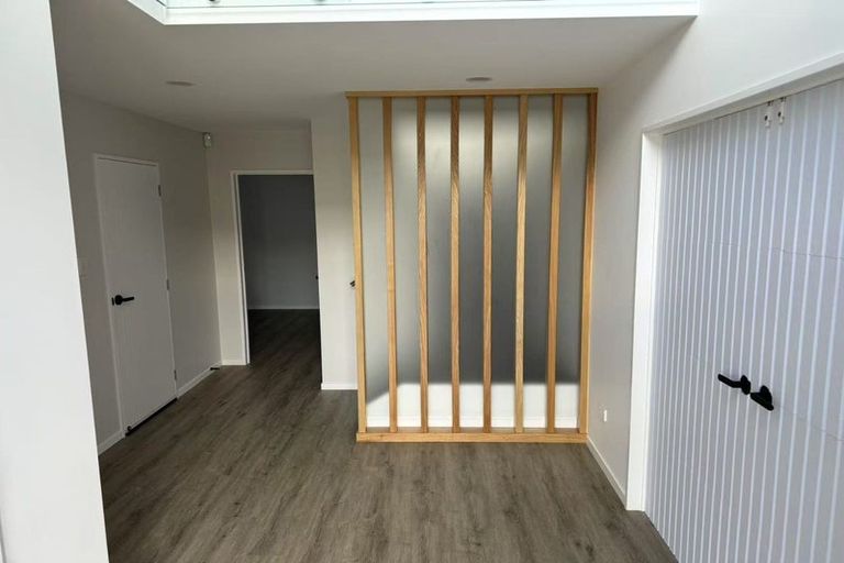 Photo of property in 28 Tawatawa Street, Long Bay, Auckland, 0630