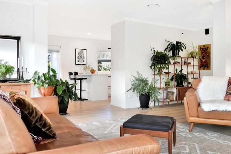 Photo of property in 215 Gloucester Road, Mount Maunganui, 3116