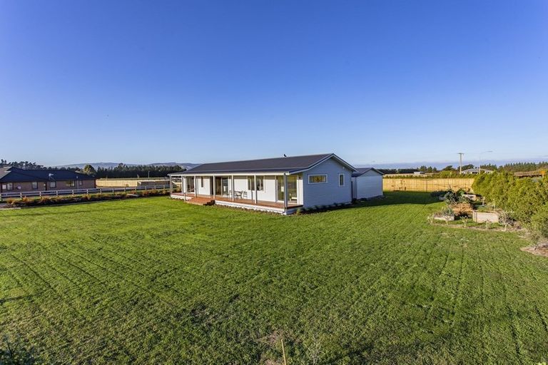 Photo of property in 2 Pukeko Way, Amberley, 7410