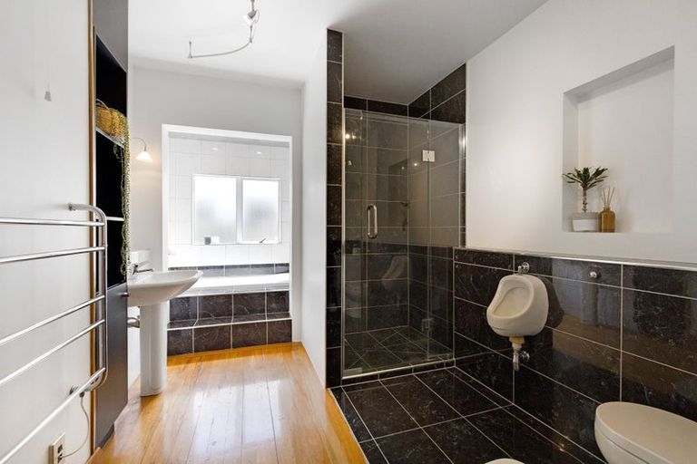 Photo of property in 126 Hamilton Avenue, Ilam, Christchurch, 8041