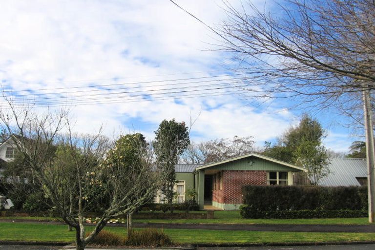 Photo of property in 42 Awatere Avenue, Beerescourt, Hamilton, 3200