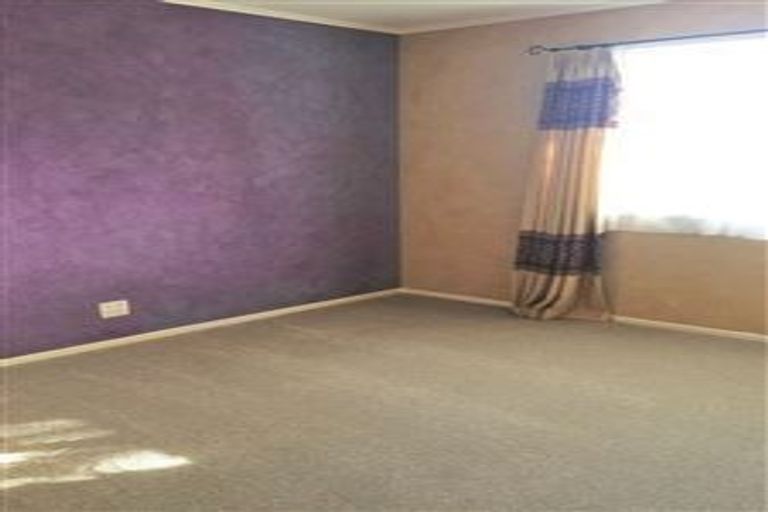 Photo of property in 29 Oakleigh Street, Maungaraki, Lower Hutt, 5010