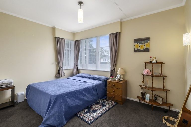 Photo of property in 1 Sefton Avenue, Highbury, Palmerston North, 4412