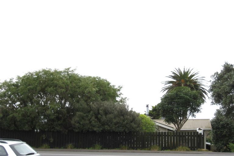 Photo of property in 69 Northgate, Strandon, New Plymouth, 4312