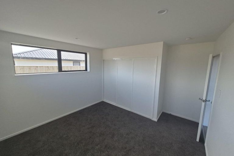 Photo of property in 32 Pateman Street, Woodend, 7610