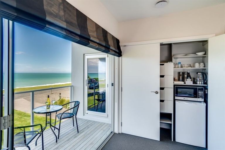 Photo of property in 122 North Shore Road, Eskdale, Napier, 4182