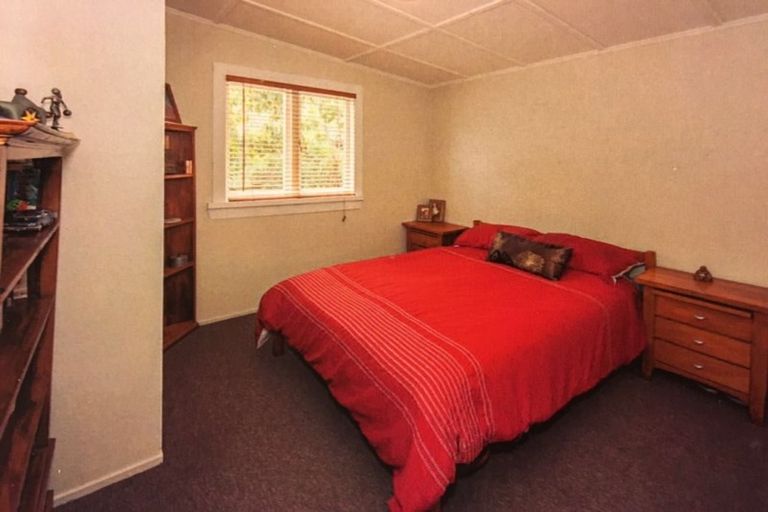 Photo of property in 1/58 Glencoe Road, Browns Bay, Auckland, 0630