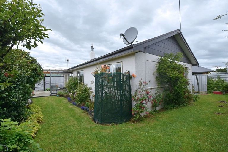 Photo of property in 54 Park Street, Winton, 9720