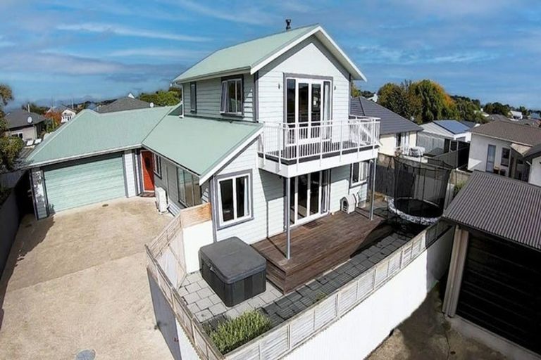 Photo of property in 93 Baird Street, Richmond, Invercargill, 9810