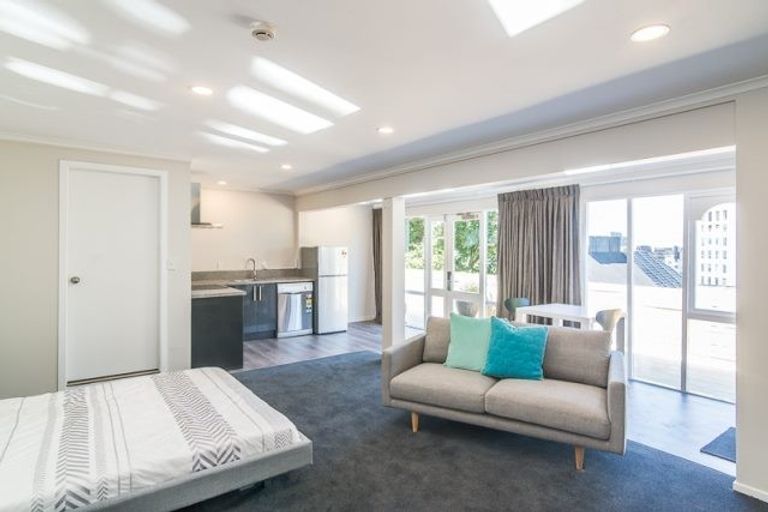 Photo of property in 1/219 The Terrace, Wellington Central, Wellington, 6011