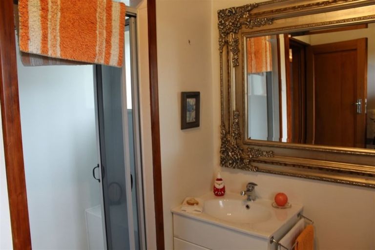 Photo of property in 236 Pine Hill Road, Dalmore, Dunedin, 9010