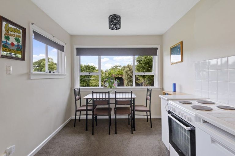 Photo of property in 126 Gilberthorpes Road, Hei Hei, Christchurch, 8042