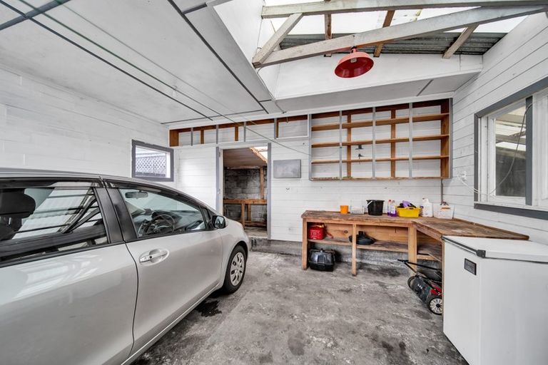 Photo of property in 16a Maire Street, Inglewood, 4330