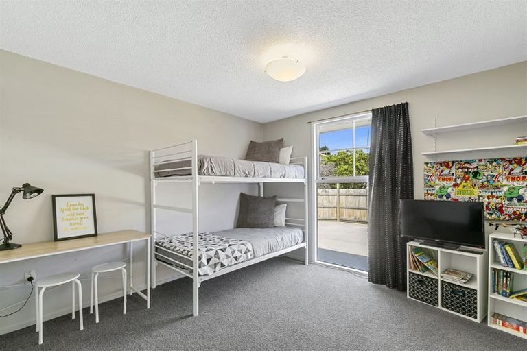 Photo of property in 82 Spinnaker Drive, Whitby, Porirua, 5024