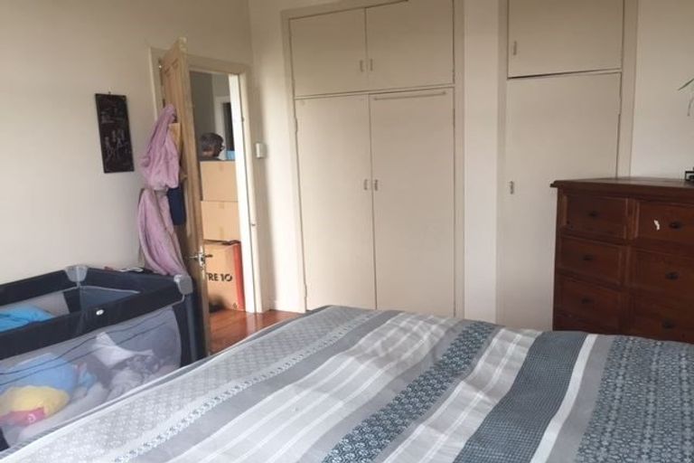 Photo of property in 26 Brixton Road, Mount Eden, Auckland, 1024