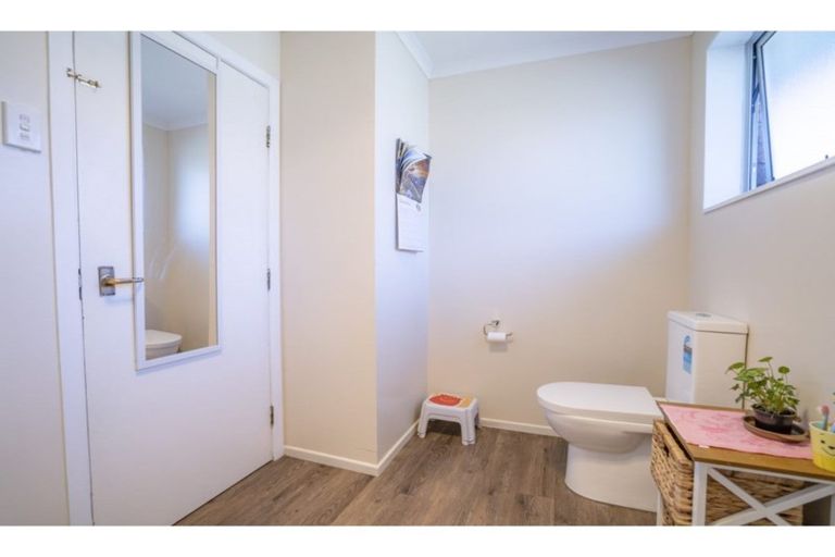 Photo of property in 54 Paisley Street, Kew, Invercargill, 9812