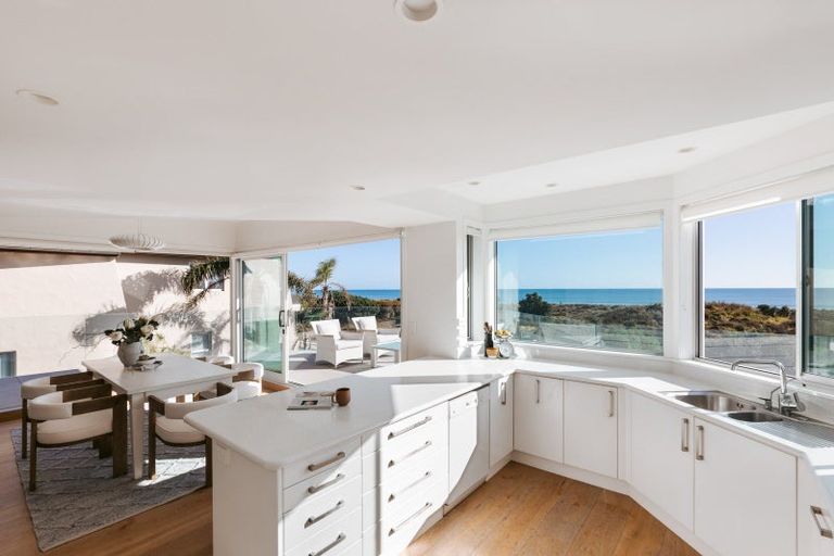 Photo of property in 233c Oceanbeach Road, Mount Maunganui, 3116