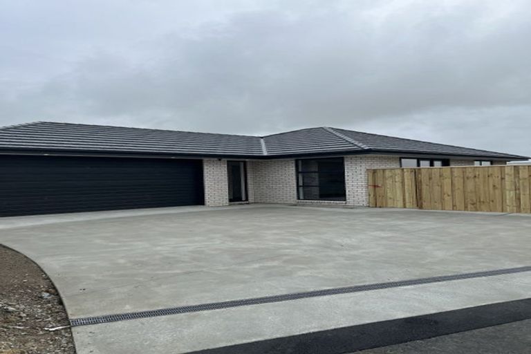 Photo of property in 5 Henshaw Street, Woodend, 7610